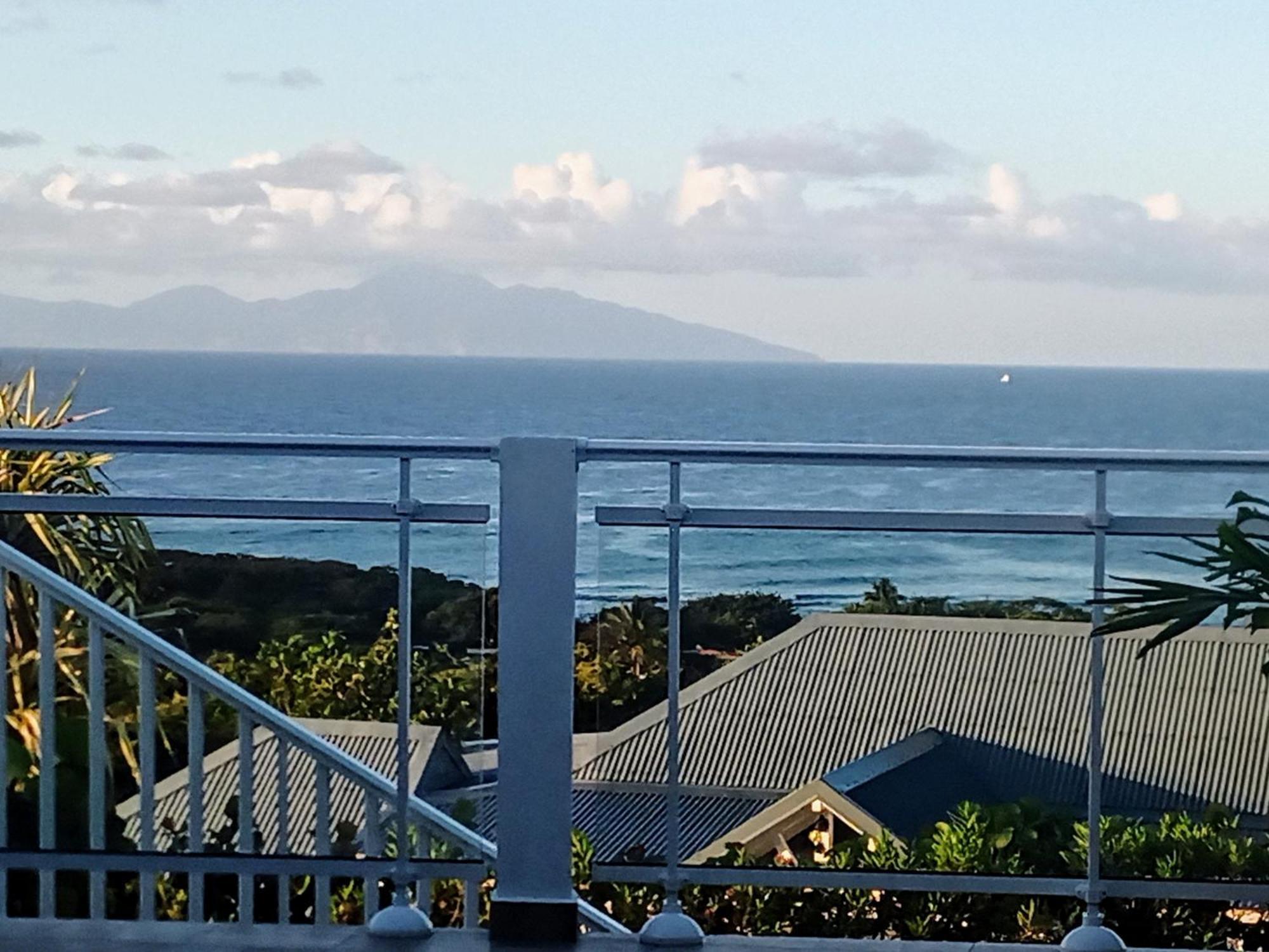 Aux Colibris Amoureux : Loft De Standing Avec Vue Mer Grand-Bourg  外观 照片